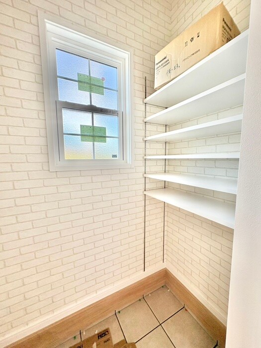 クロストン６の物件内観写真