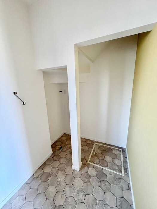 クロストン６の物件内観写真