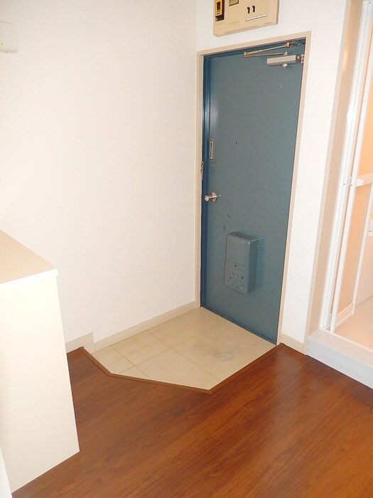 エステエビルの物件内観写真