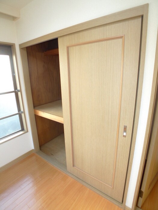 メゾン弥生の物件内観写真