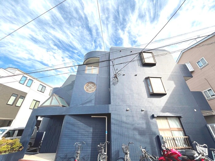 シャルム登戸（106）の物件外観写真