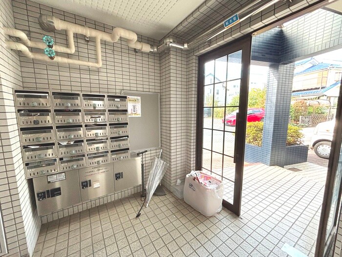 シャルム登戸（106）の物件外観写真