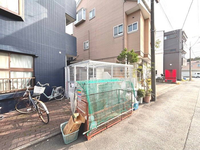 シャルム登戸（106）の物件外観写真