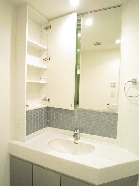 ｺﾝﾌｫﾘｱ日本橋人形町ｲｰｽﾄの物件内観写真