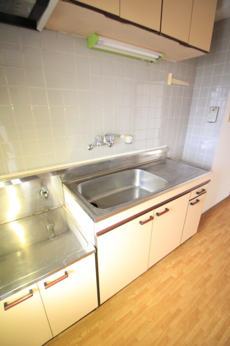 カネサカ第２関口マンションの物件内観写真