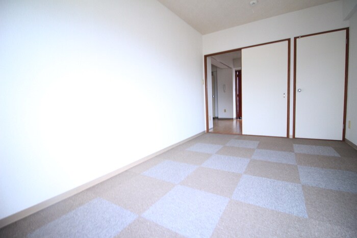 カネサカ第２関口マンションの物件内観写真