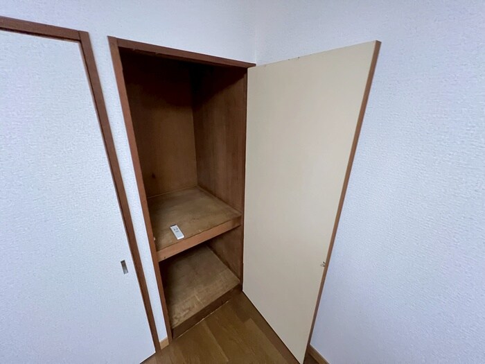 カネサカ第２関口マンションの物件内観写真