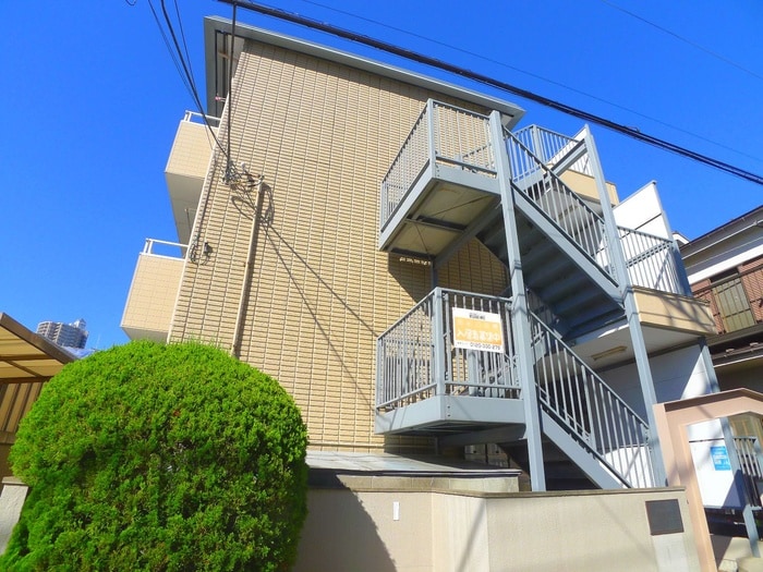 ヴィラ・サンポ－トの物件外観写真