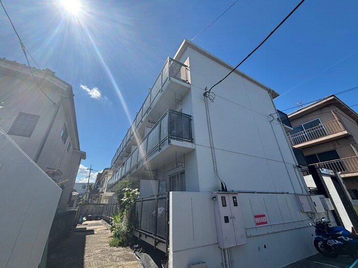 フェリースカベの物件外観写真