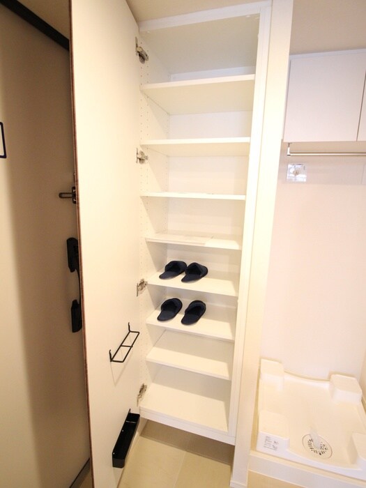 クレヴィアリグゼ雪が谷大塚の物件内観写真