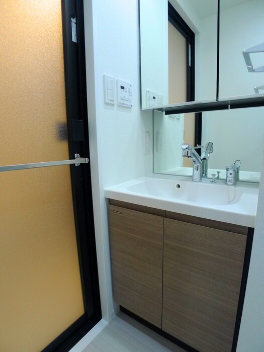 オーキッドレジデンス上野の物件内観写真