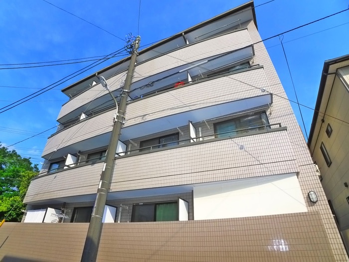 ランディ・新浦安の物件外観写真