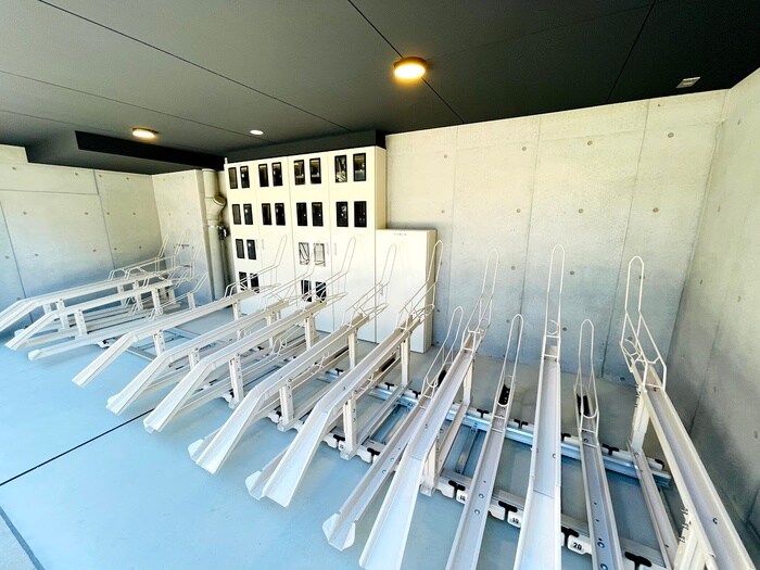 コンポジット王子の物件外観写真