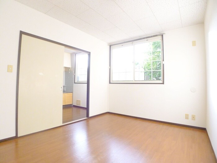 ビラ若芝の物件内観写真