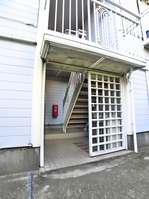 ビラ若芝の物件外観写真