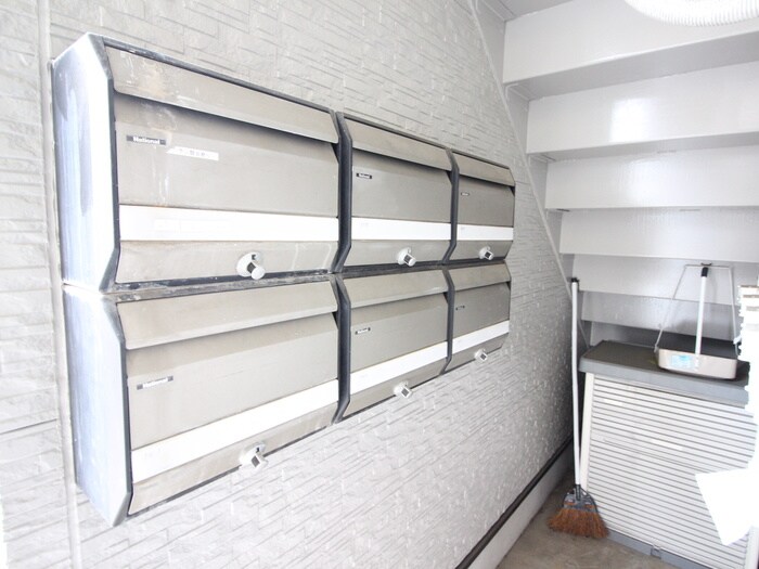 ラフォ－レ・サカイの物件外観写真