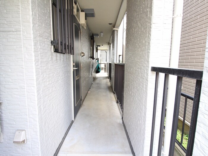 ラフォ－レ・サカイの物件外観写真