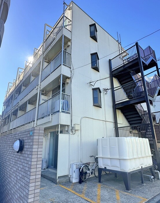 フローラ５の物件外観写真