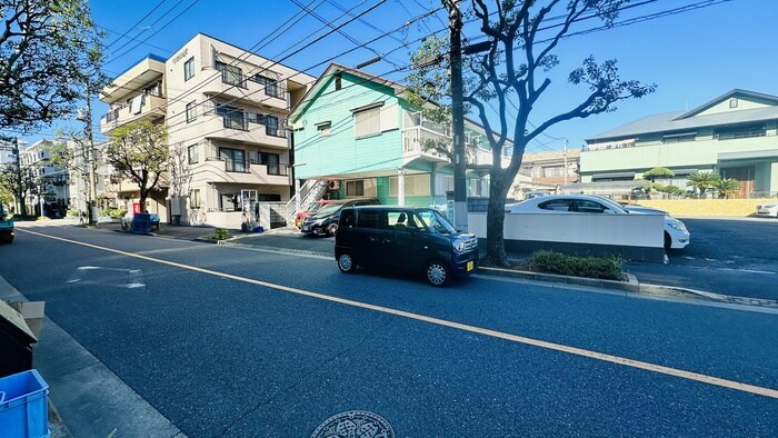 フローラ５の物件外観写真