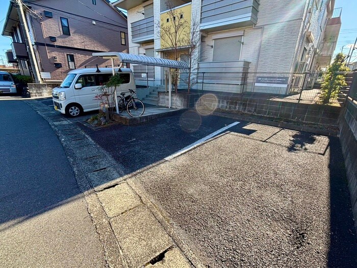 ベロ－ナモレの物件外観写真