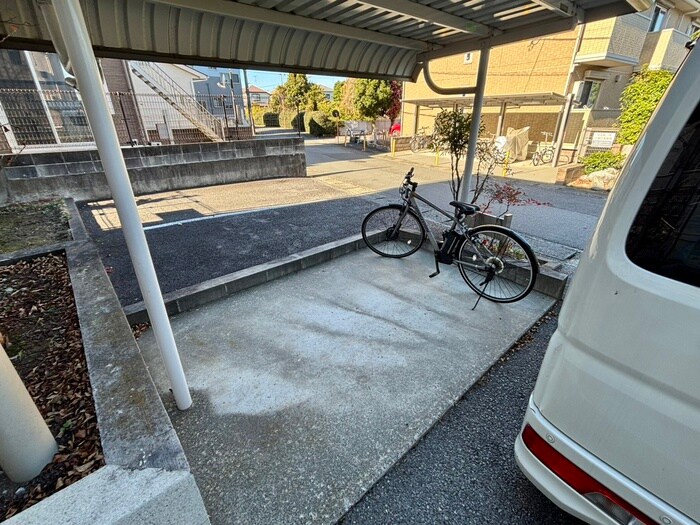 ベロ－ナモレの物件外観写真