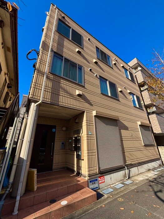 カーサ・コモドの物件外観写真