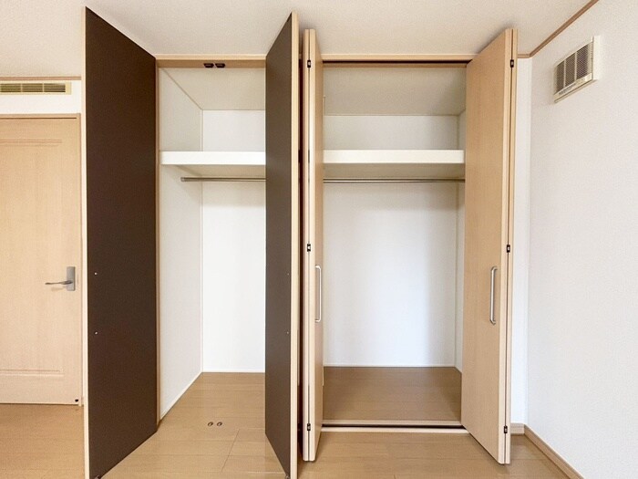 カーサ・コモドの物件内観写真