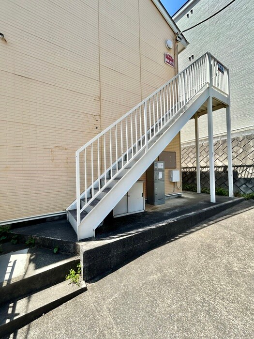 グレース南大沢Ｂの物件外観写真