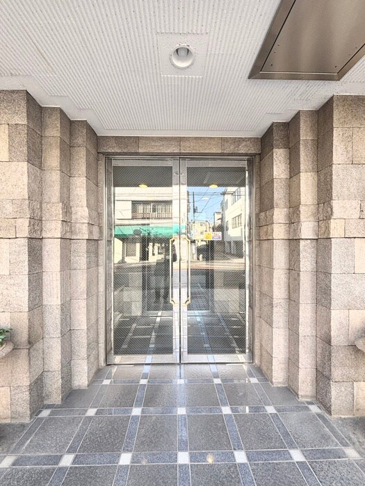 リベルテ新中野の物件外観写真