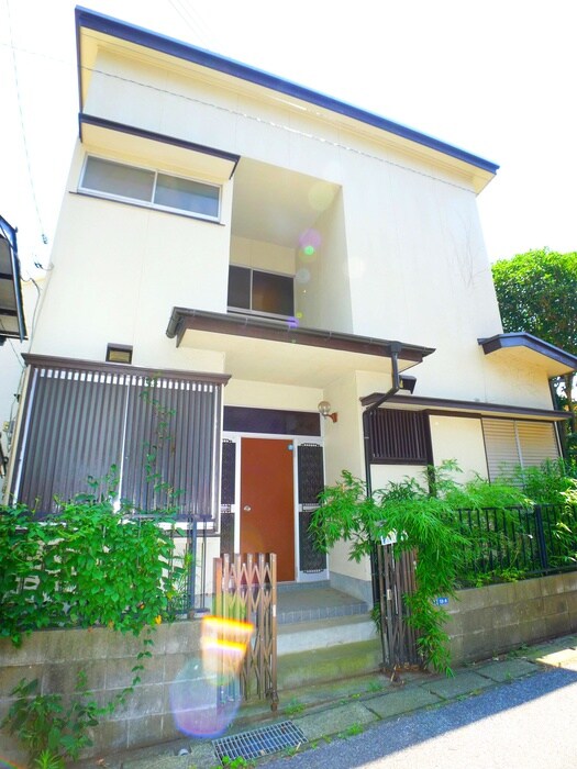 大野邸の物件外観写真