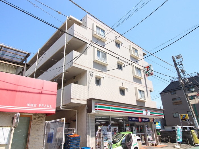 サントゥ－ル白楽の物件外観写真