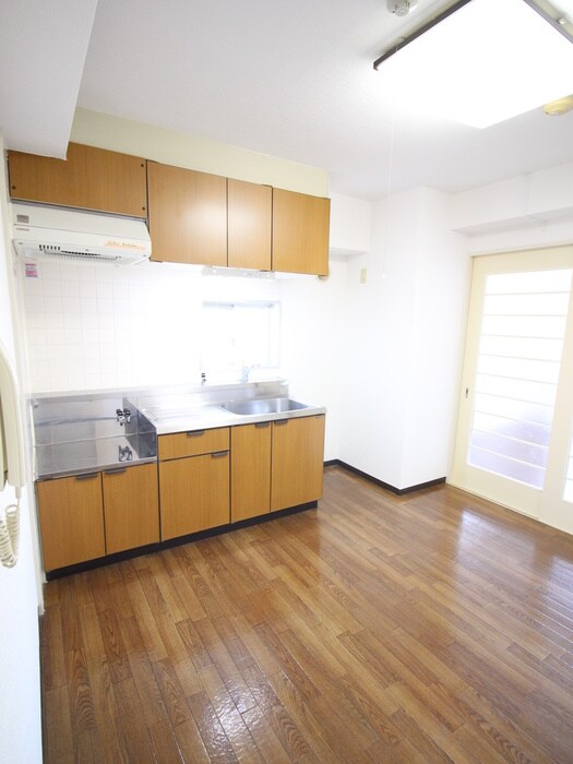 サントゥ－ル白楽の物件内観写真