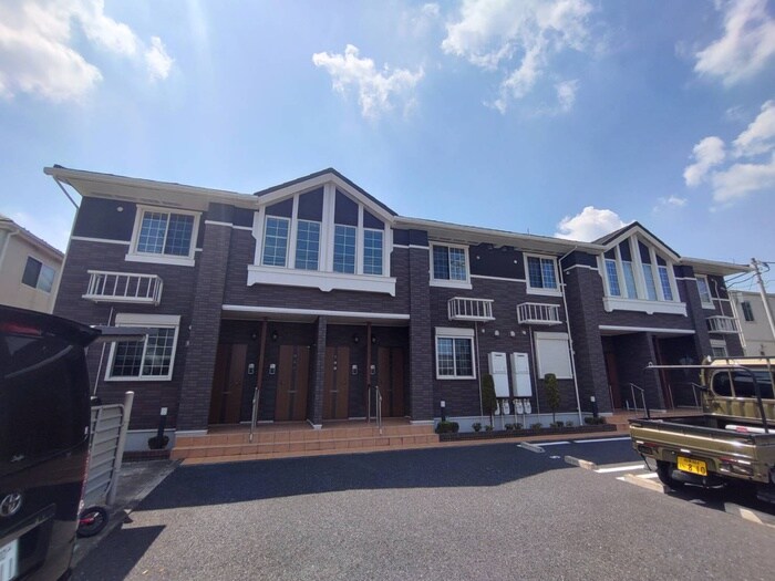 クレメントの物件外観写真