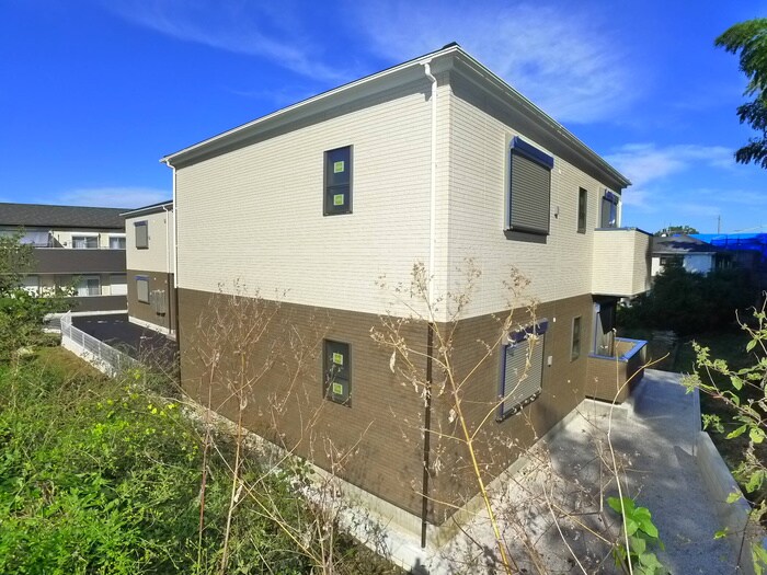 アムール　ベルフルールの物件外観写真