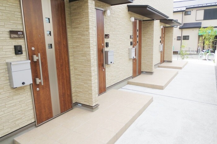 ティールの物件外観写真