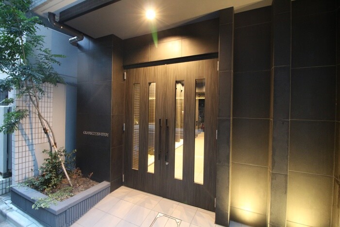 グランジット日本橋浜町の物件外観写真