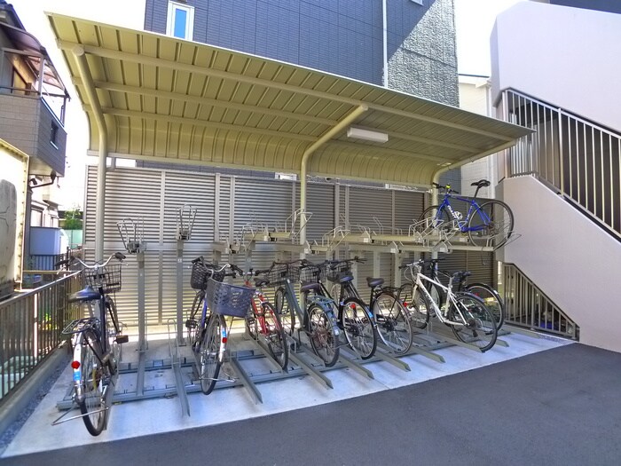 アビースタジオの物件外観写真