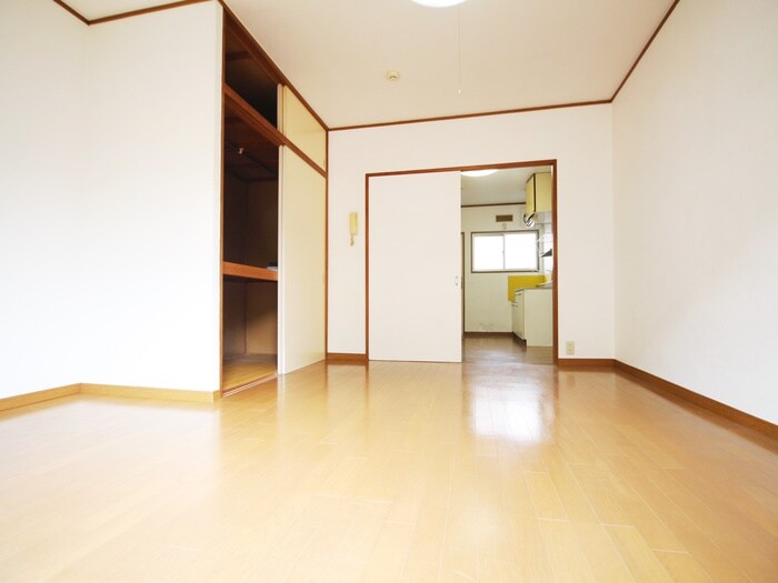 ハイツひよどりB棟の物件内観写真