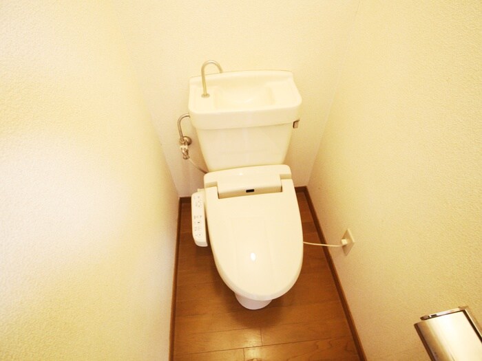 ハイツひよどりB棟の物件内観写真