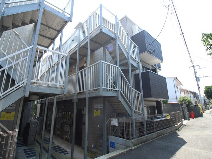 グリーンハイツ西横浜の物件外観写真