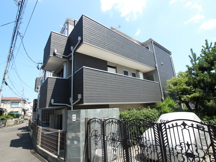 グリーンハイツ西横浜の物件外観写真