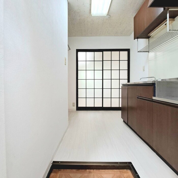 ホワイトパレスの物件内観写真