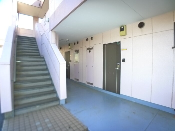 セントラルハイツⅡの物件外観写真