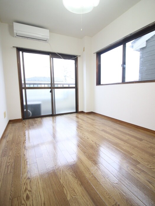 フラット佐藤の物件内観写真