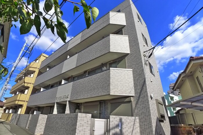 プランドール千葉の物件外観写真