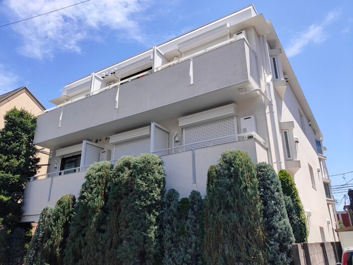 ソサエティ新中野の物件外観写真