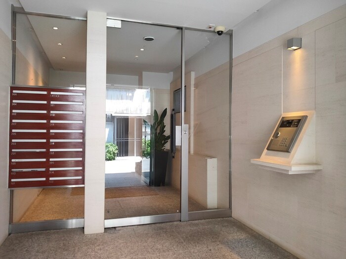 ソサエティ新中野の物件外観写真