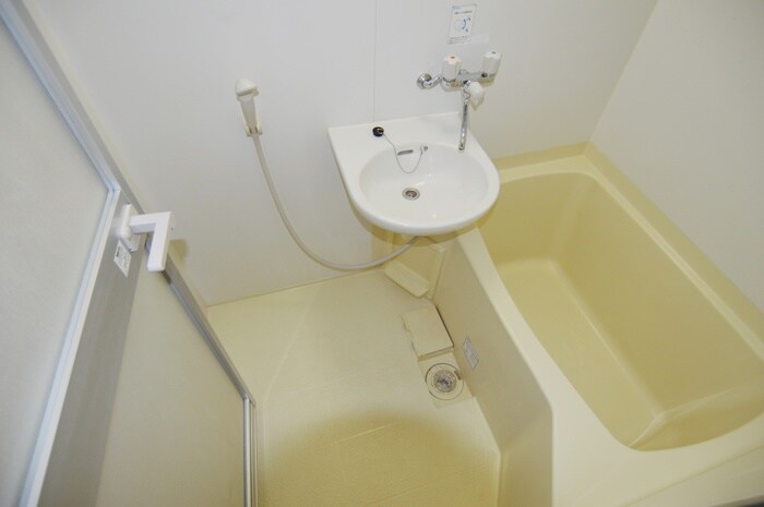 ヒルズガ－デンの物件内観写真