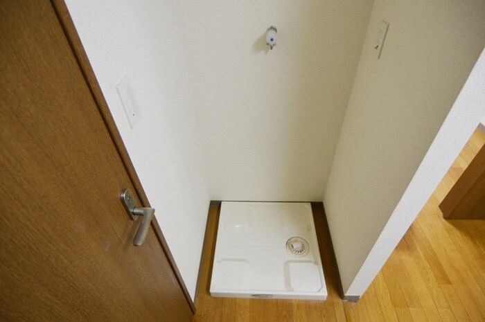 ヒルズガ－デンの物件内観写真