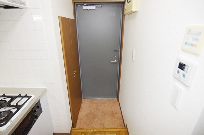 ヒルズガ－デンの物件内観写真